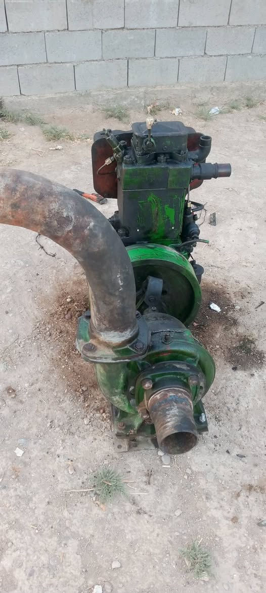 السلام عليكم موطور البيع ميه خير من الله مكان الكرمه لسور الكناطر سعر.  350 وبيه مجال ***********
