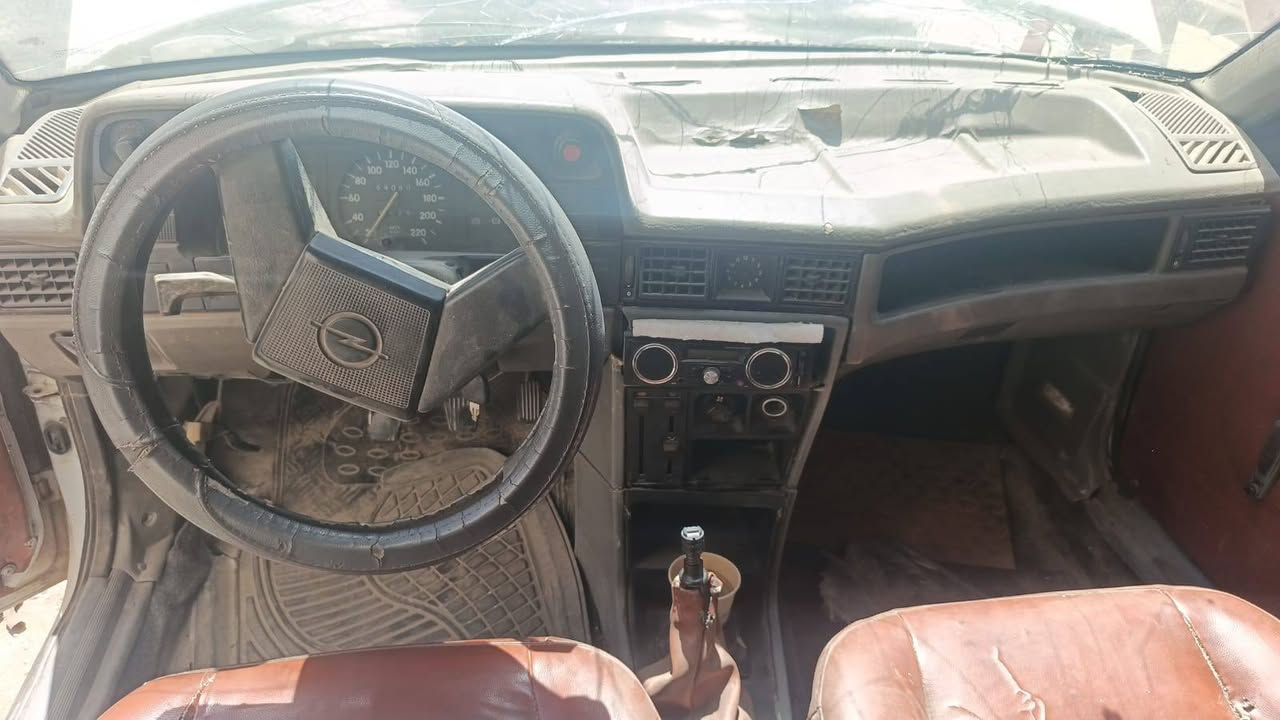 قطع ابل كدت فرط فرط ماتور جير نظافة
كل القطع مكفوله

موقع عمان

توصل 0772499564


**إذا كنت صاحب هذا الإعلان وتريد حذفه لأي سبب، رجاءا أرسل رسالة إلى الدعم الفني**