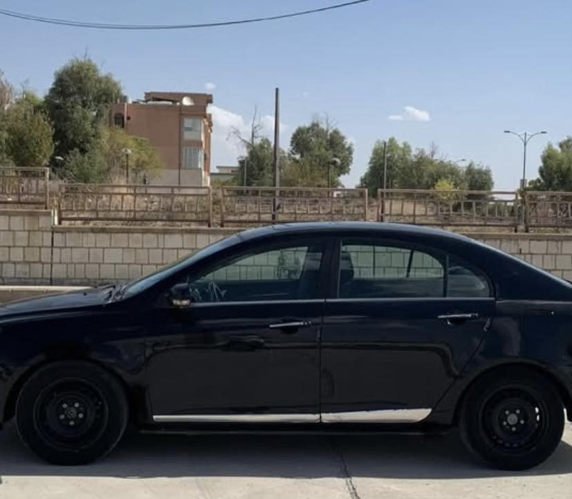 جیلی امییگراند ٧
مودیل ٢٠١٣
سە نەوkی دوو ساڵە بەسەرجووە بە شەرتی تحویل کردن 
غرامه ٥٤٠ هه زارى تيايه 
مه كينه ى تازه ته شفيت كراوه ٢٥٠ مه سره فى تيا نيه 
نرخى ٥٥ گه لا و مه عامه لا *********** فايبه ر و وه تس اپ
