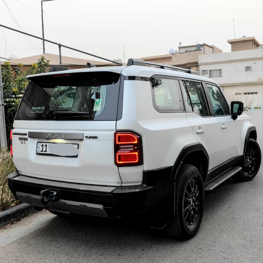 سلام عليكم .... اخوان عندي برادو 2024 ضمان شركة ساز فئة R3  رقم بغداد بأسمي وتحويل مباشر السياره جديده جداد جدا وبحالة الوكاله يعني مكفوله حتى من الشخط ... السياره مغلفه بالكامل وماشيه 25 الف وسعرها 48300$ وممكن مراوس واي استفسار هذا رقمي ***********
مواصفاته
سلايد
كشنات جلد 
باب خلفي كهرباء 
رادار امامي
شاشه اندرويد كبيره
 
كشن كهرباء
لايت زنون 
ثلاجه 
فور ويل 
هاند بريك بصمه 
ثلاجه 
مري شفط بغداد, العراق
