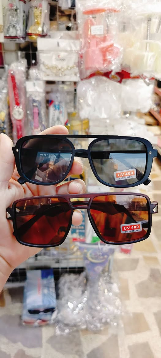 ✨🕌 العيد وصل… وكشخة العيد لازم تكمل 🕌✨
يابا جا العيد، وكشخة العيد أكيد ناقصها شوية اكسسوارات وترتيبات حلوة 😎
من ساعات – مسابح – محافظ – مناظر (نظارات) وغيرها من الإكسسوارات الشبابية المميزة.
ولهذا السبب جهزنالكم منشور خاص بالإكسسوارات الشبابية
تعالوا ونورونا واختاروا الشي اللي يعجبكم ويكمل كشختكم بالعيد 🎉
📸 الأسعار موجودة أسفل الصور داخل المنشور
⬆️ فوتوا على صفحتنا وشوفوا كل الأسعار وجديد البضاعة
👈🏻 احسن الاسعار 
ولا تنسون…
👗 انتظروا أيضاً منشور خاص بالإكسسوارات النسائية
ساعات – نظارات – وأكثر من شي حلو
👧👦 وحتى الأولاد والبنات محضرينلهم منشور خاص بيهم قريباً إن شاء الله.
🚚 يتوفر توصيل داخل الموصل
⏰ أوقات الدوام في مجمع أحسن الأسعار:
يومياً من 11 صباحاً إلى 11 مساءً
📍 العنوان:
الموصل – حي البلديات – فرع بانزيخانة النور
📍 موقعنا على خرائط Google:
https://maps.app.goo.gl/zGfiZYHRAT1M36q77⁠�
🎉 كل عام وأنتم بألف خير 🎉


**إذا كنت صاحب هذا الإعلان وتريد حذفه لأي سبب، رجاءا أرسل رسالة إلى الدعم الفني**