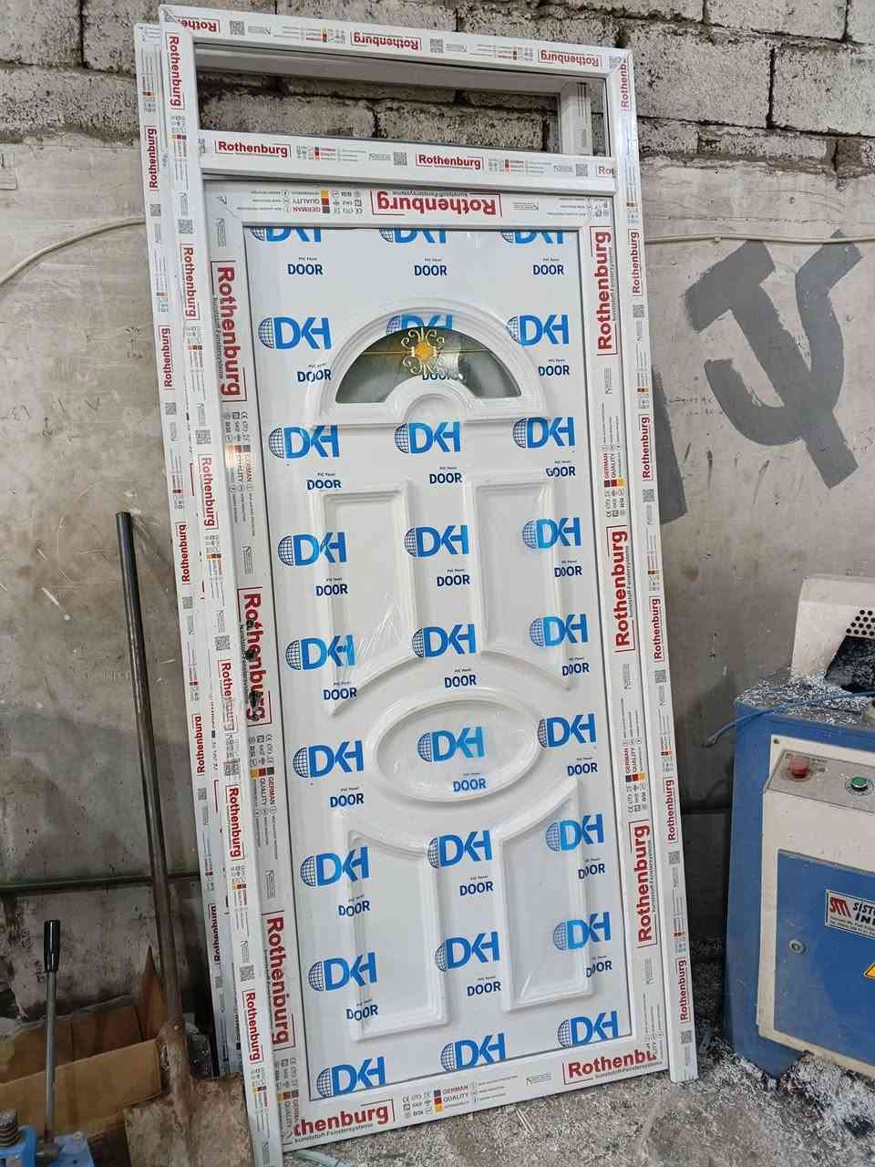 نوعي مواد ستيل وان باب تفصال مع تركيب 110 شباك متر 27 دولار // باب تكلون بلس متر 33 دولار باب 135  (***********)(***********)شباك تركي المليوم سليت سعر ٦٥ دولار   باب تركي المليوم 250 الف
