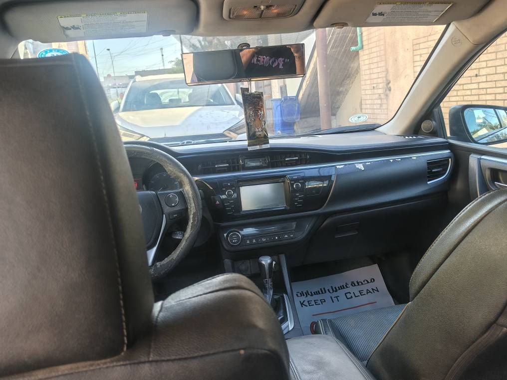 كورلا 2015 امريكي السياره نفس ما تشوف رادلها شغل وبيها نواقص السياره حداديه جيده وكير ومحرك مكفولات لا تجيني وتكلي ما ماكتلك السياره رادلها شغل رايدها 98 وبيها مجال السياره تحويل ثاني يوم السياره باسمي رقم تلفون *********** البصرة, العراق
