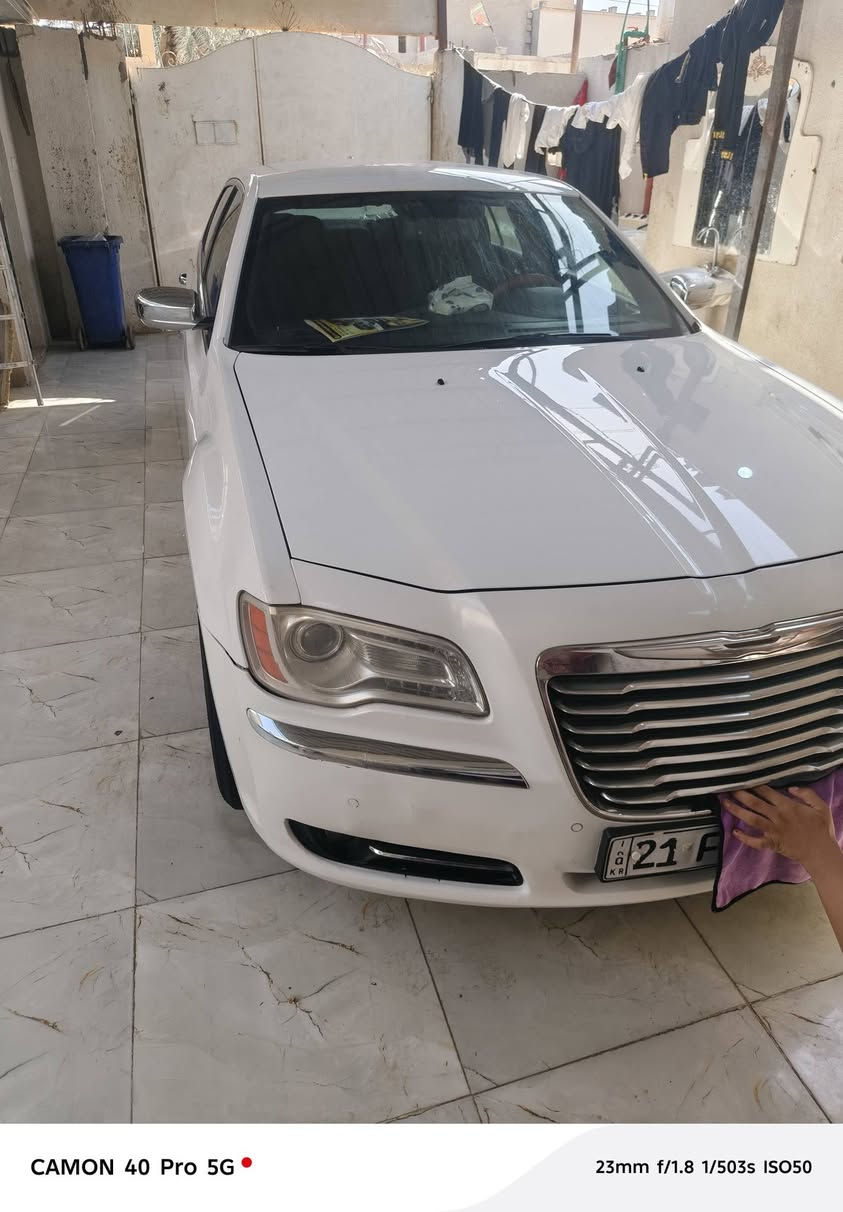 السلام عليكم سيارة اوبامه حاويه خليجي كفاله الكص والصبغ محرك 3600 أسمع تفاصيل أكثر بلفيديو السعر 93 مكان السياره بصره زبير للتواصل ***********

