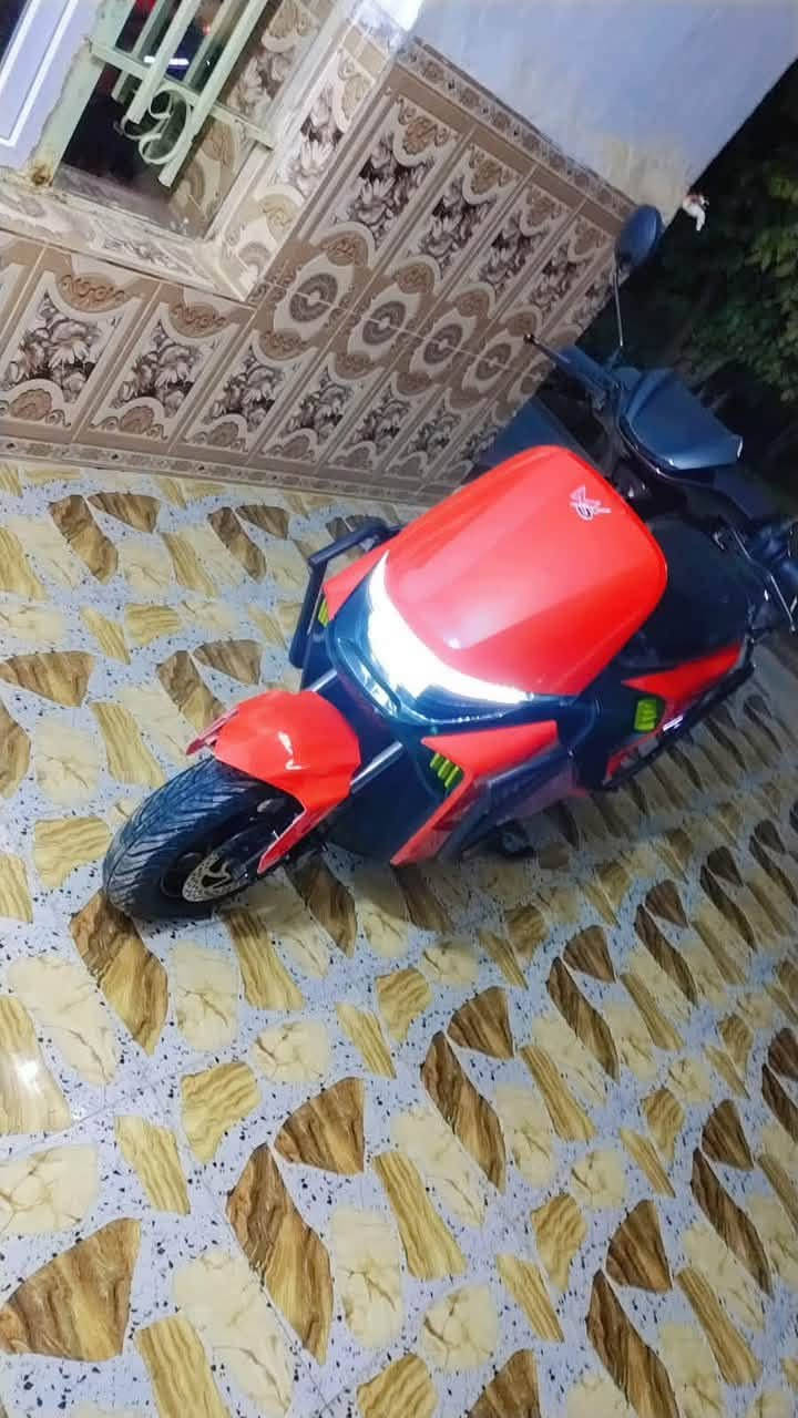 السلام عليكم ورحمة الله وبركاته
موطور سكنس شحن للبيع
نضيف شرط بي فقط ملاحضه زغيره جاملق بي كسر وصلحته فقط
بطاريات بعدهن جدد بحيلهن 
كهربائيات شغاله كله 
تايرات جدد 
نضيف وشرط لاستفسار تصل :***********
يرهم نقد ويرهم قصط
