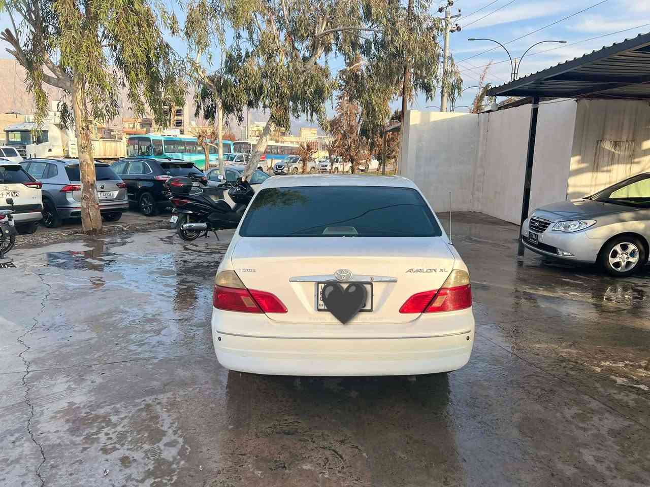 سەرەتا بەناوی خودای گەورە♥
تۆیۆتا ئەڤەلۆن مۆدێل 2000

دوو پارچەو پەڵەیەکی بچوک بۆیاخی هەیە

ناو زەردە

چوار تایە و ویلی تازەی لە ژێرە

شاشە ئەیپادە 

سەنەوی بەسەر چووە

سەیارەکە بەس ماشاءڵلەی دەوێت

لە وێنە چۆنە لە ڕووبەڕو زۆر جوانتر

ەگێڕ و مەکینە بەشەرتە
ڕەقەم سلێمانیە

بۆ نرخ نامە یان تێل بۆ مەسنجەرەکەم بکەن
🤍


**إذا كنت صاحب هذا الإعلان وتريد حذفه لأي سبب، رجاءا أرسل رسالة إلى الدعم الفني**