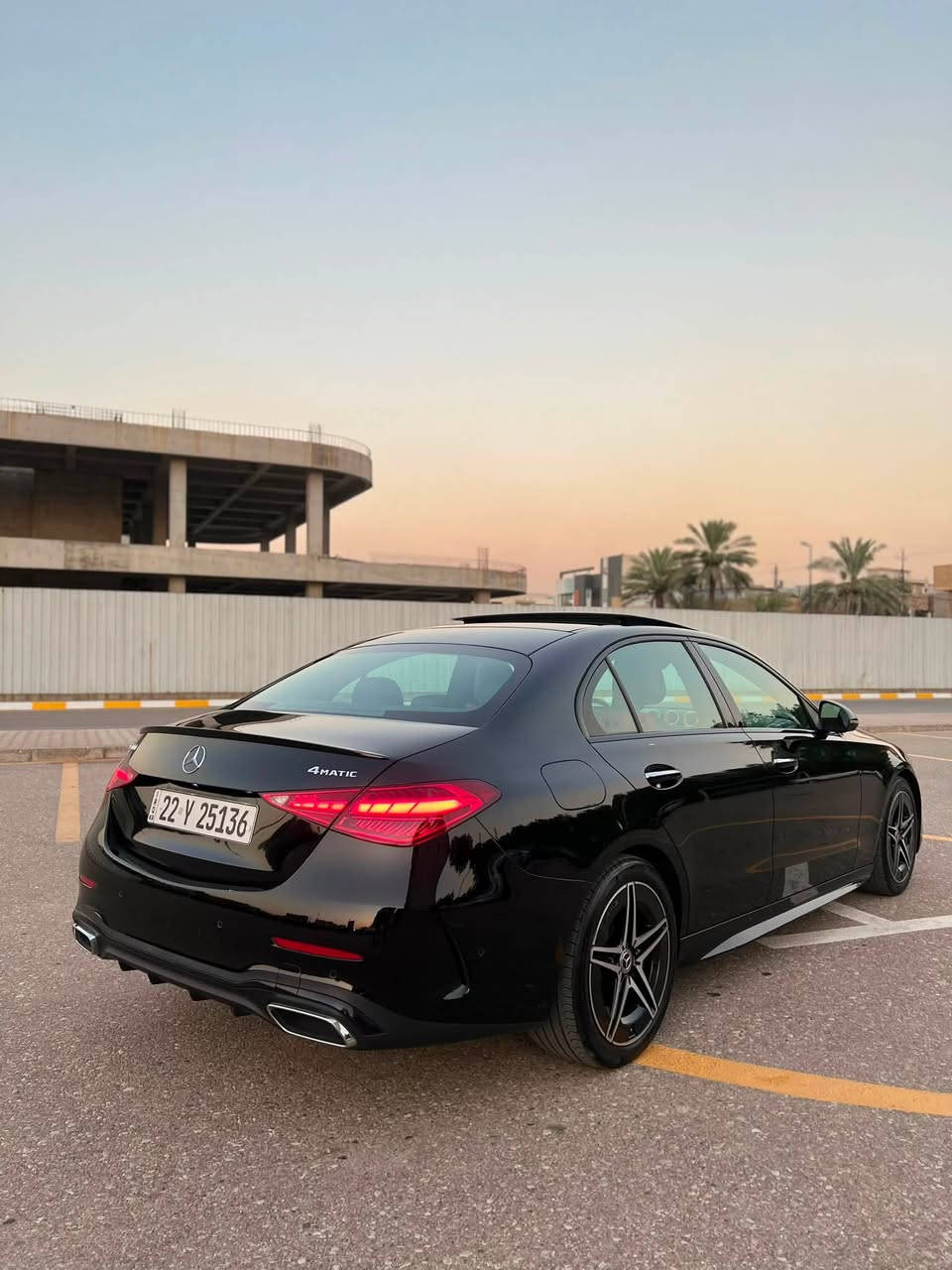 سلام عليكم
2024 MERCEDES-BENZ C-CLASS, 300 4MATIC مارسيدس c300 2024 
المسافه المقطوعه:16.300mi
الحادث:موجود صوره بلمنشور 
السياره 4MATIC يعني فور ويل 
السياره فووول مواصفات 
السعر 39.000$ وبيهه مجال يعني 390 ورقه 
موقع السياره :بغداد حي العدل 
للأستفسار: ***********
