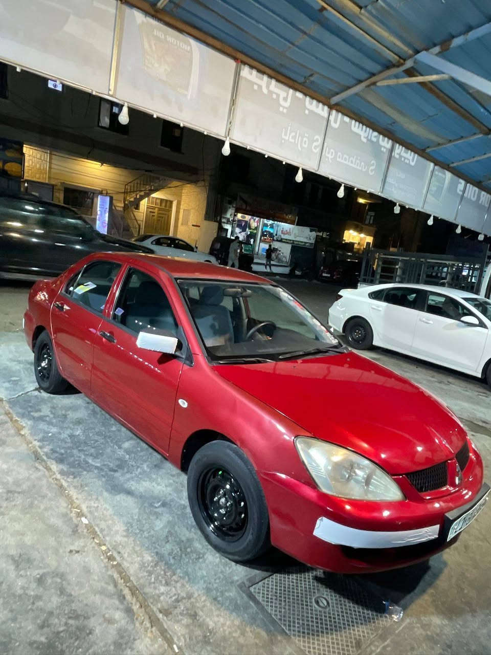 الانسر البومة موديل ٢٠٠٧ سياره نضيفه مثل الصوره كير محرك مكفول تبريد ثلج صبغ 5 قطع فقط أثر الجراد مكفواله من الضربه السعر ٧٥ وبيه مجال مكاني بغداد ***********
