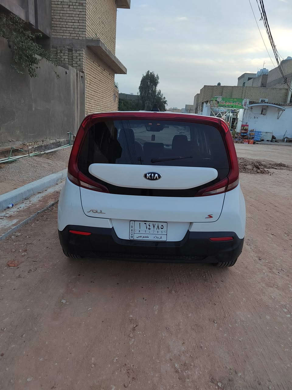 صول رقم كربلاء باسمي ب ١٤٠ بيهه مجال محرك وحدادية مكفول حادث امريكا جاملغ وباب السائق ماواصل اللغد ايرباك ستيرن  فقط ماشية ٦٠ كم   مكاني كرربلاء ***********
