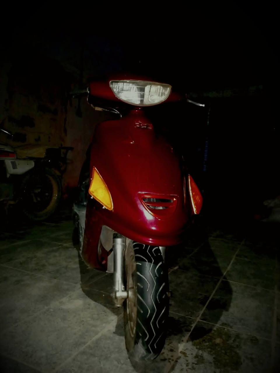 فراشه للبيع نثيه مفتوحه سعرهه ٣٢٥ مكاني دوانيه حي العسكري مبدل بيهه بوشه وبستم ولفات كلشي يشتغل بيهه سلف وهندر باتري جديد تايرات جدد


**إذا كنت صاحب هذا الإعلان وتريد حذفه لأي سبب، رجاءا أرسل رسالة إلى الدعم الفني**