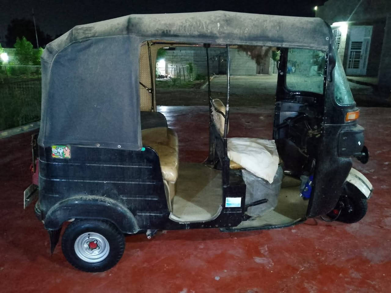 سلام عليكم شباب تكتك 2019 شهر 11 تكتك حلوه ونضيفه محرك مكفول الحديد تجي بعينك شوف لا تكلي شبي ما مبي ما اكفل حديد اكفل محرك تكتك خير من الله هاذ رقمي مغلق بي واتساب راسلني وتدلل ***********
