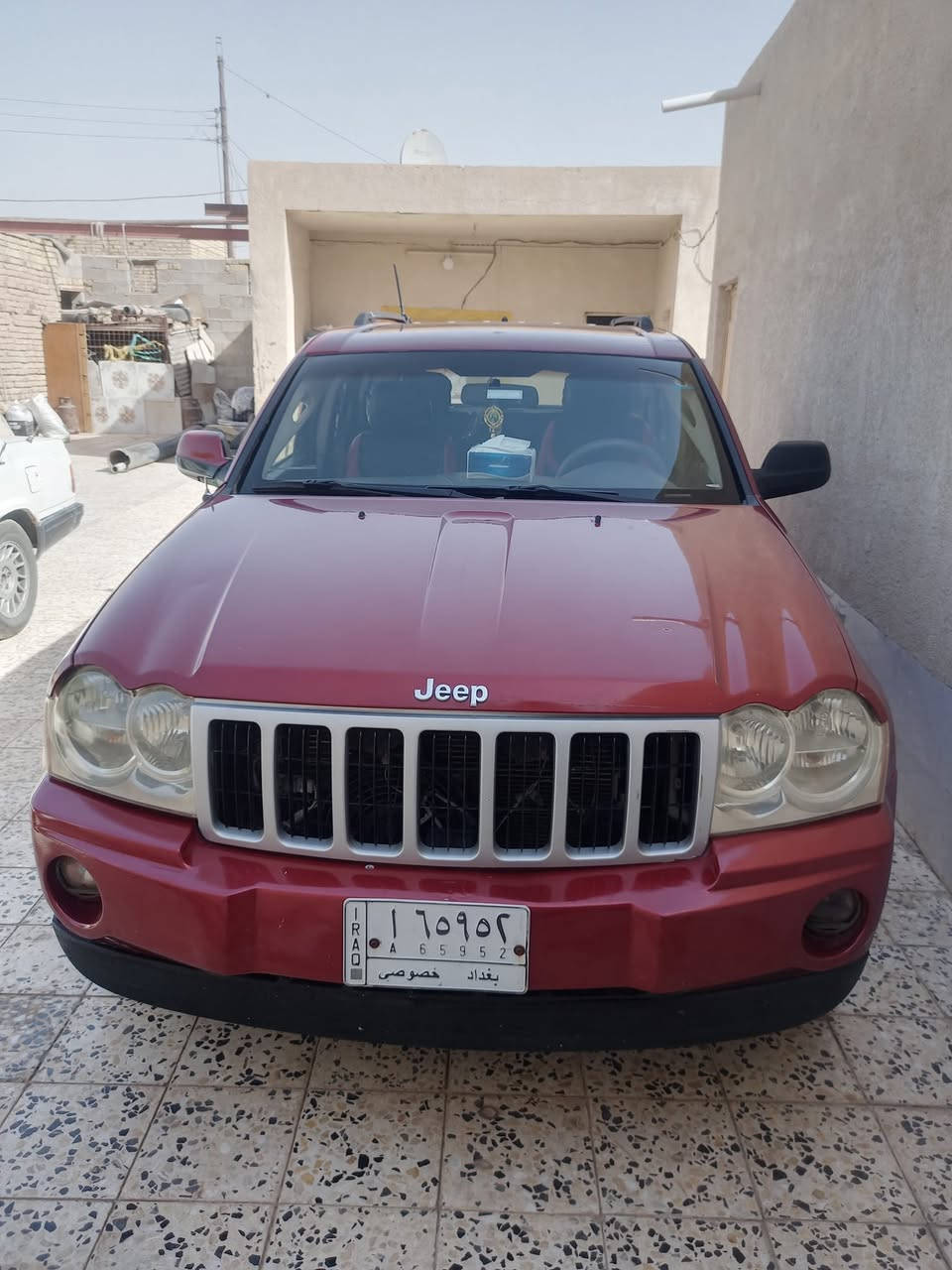 جيب لاريدو ٢٠٠٦ للبيع جاهزه من كل شي اي نقص مابيها مكينه ٣٧٠٠ جديده تبريد حدادية الخ.. السعر ٨٨ وبيها مجال قليل بأسمي... ***********
