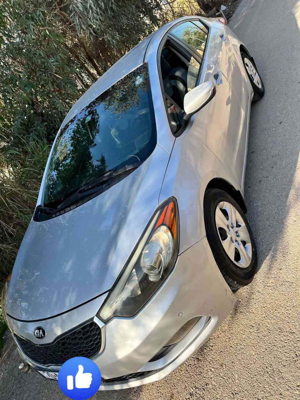 ياالله السلام عليكم اخوان فورتي موديل 2016محرك 1800دوش خير من الله بلادي  اخوان
( كير عادي) بلادي 6نمر السياراة على وضع الشركة  وارد امريكي  ضرردعامية أمامية بدون دواخل.   رقم دولي وبسمي هزة جديدة مشروع وطني و  سعر السيارة 100  مكان ديالى بعقوبة  بيه صبغ على كد شبر بالباب الأمامية وبدون دواخل فقط رش السونار مرفق بالصور  ***********
***********
