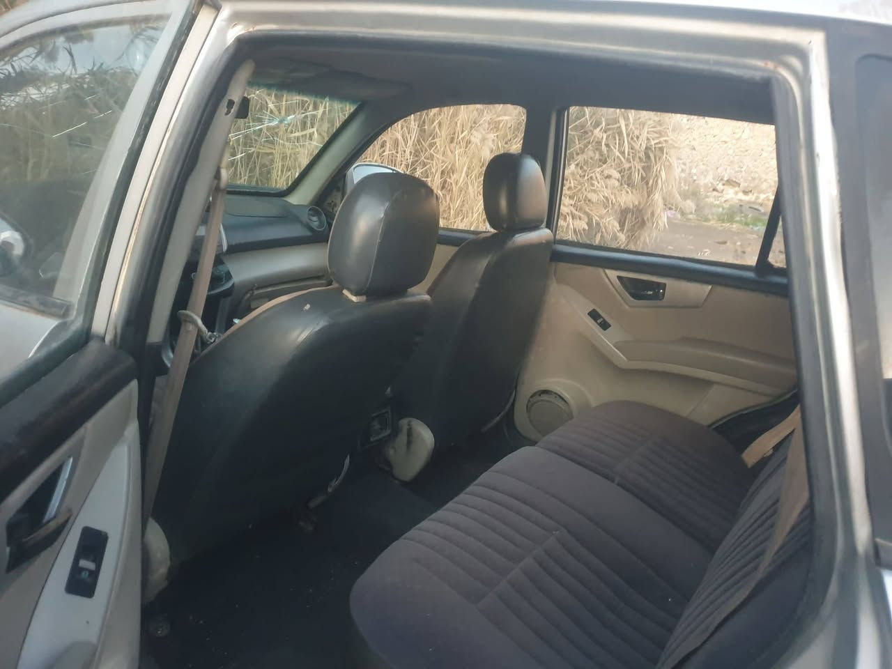 ليفان X60 عالي موديل 2013 رقم نينوى مشروع وطني بيها معاملة فقدان كامل سنويه ورقم الخلفي مسويلها واجهة مرورية بيها مكانات معدل يحتاج صبغ وبيها كير كايم شرط وكالة سعرها من الاخير قفل 18


**إذا كنت صاحب هذا الإعلان وتريد حذفه لأي سبب، رجاءا أرسل رسالة إلى الدعم الفني**