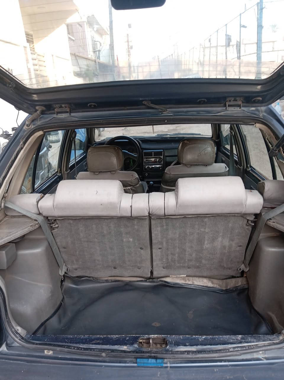 السلام عليكم لبيع كيا برايد موديل ٩٣ سياره ابلاديه تبريد ثلج صدر امامي خلفي جديد رقم دولي بسمي تحويل ثاني يوم هاذه رقمي *********** مكاني كريعات السعر ٤٠ وبيهه مجال بصيط لشراي
