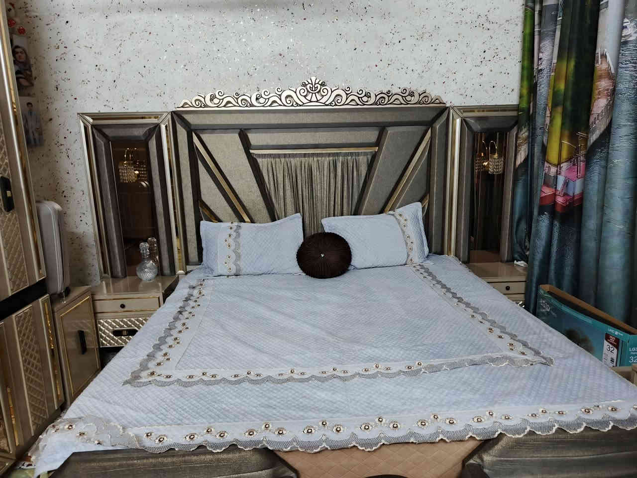 غرفه تركيه 6 قطع بيع
ب3 وبيهه مجال 
شراي اتصل موشراي لاتتصل
كربلاء الف دار 
***********
