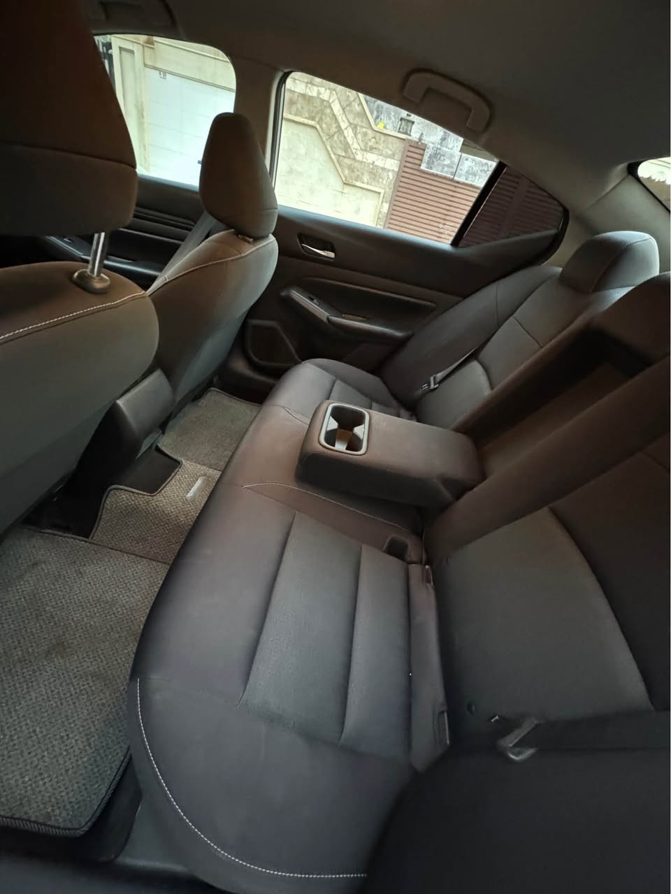 التيما 2021 
حادثها صندوق وهنا صار جاملغ امامي وجاملغ خلفي بارد بس بدون دواخل بدون ايرباك سياره جديدة من حداده من صدر من محرك كلشي شرط مواصفات نص 
رقم واتساب .. ***********
بيع او مراوس .. أربيل, العراق
