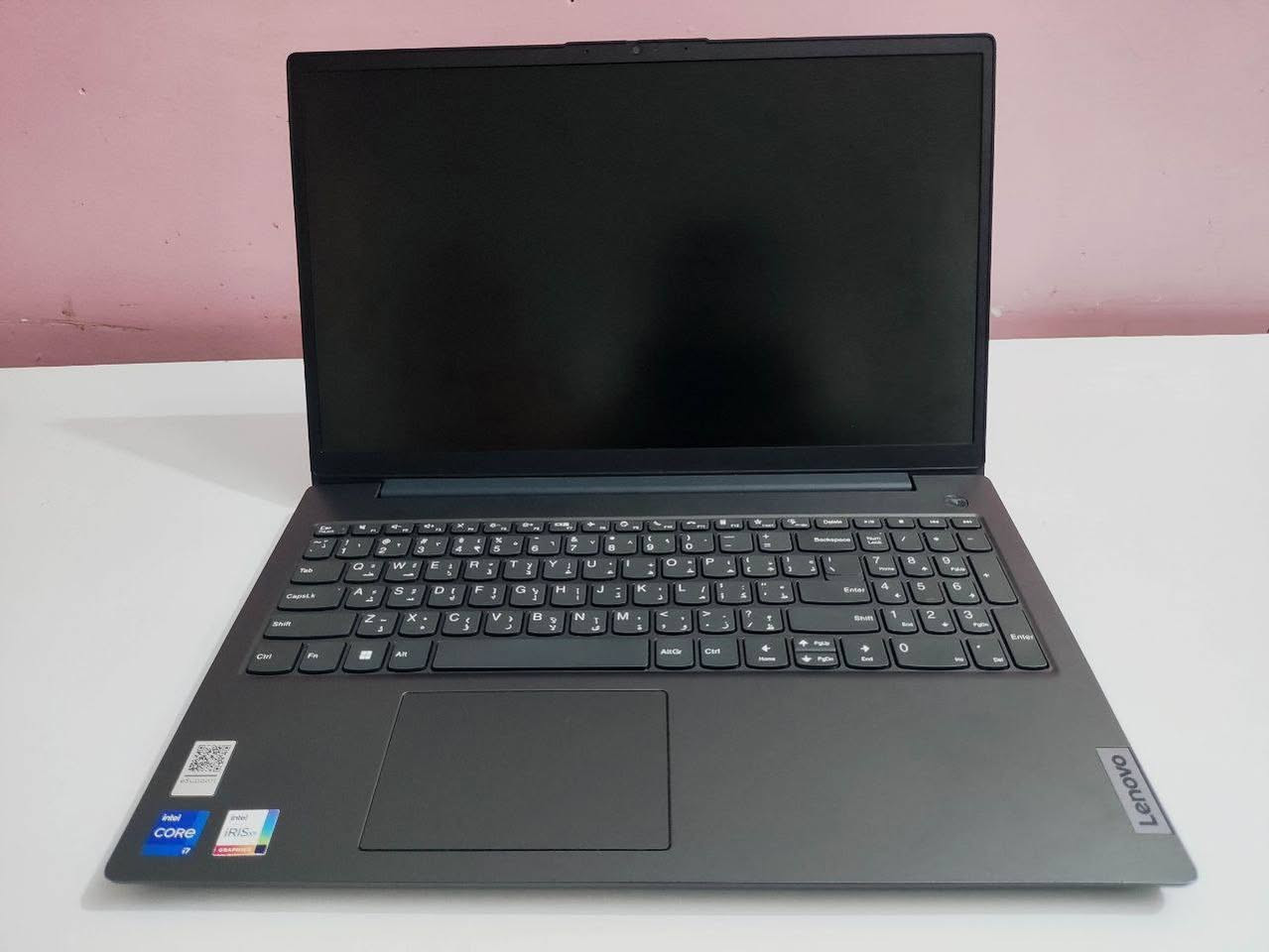 لابتوب مستعمل للبيع 
لابتوب Lenovo V15 G3 جيل 12
المواصفات

المعالج Core i7 جيل 12

الكارت داخلي iris xe GRAPHICS

الرام 16GB

الهارد 512GB SSD

الشاشة 15.6 بوصة

البطارية صحة 100% (فحص الويندوز الرسمي مرفق)
عدد دورات الشحن 156 دورة فقط (استخدام خفيف جدا)

الحالة
الجهاز نظيف جدا من الداخل وفحص كامل لكن يحتوي خدوش خارجية بسيطة موضحة بالصور لا تؤثر على الأداء
السعر 675,000 دينار 
المكان كربلاء


**إذا كنت صاحب هذا الإعلان وتريد حذفه لأي سبب، رجاءا أرسل رسالة إلى الدعم الفني**