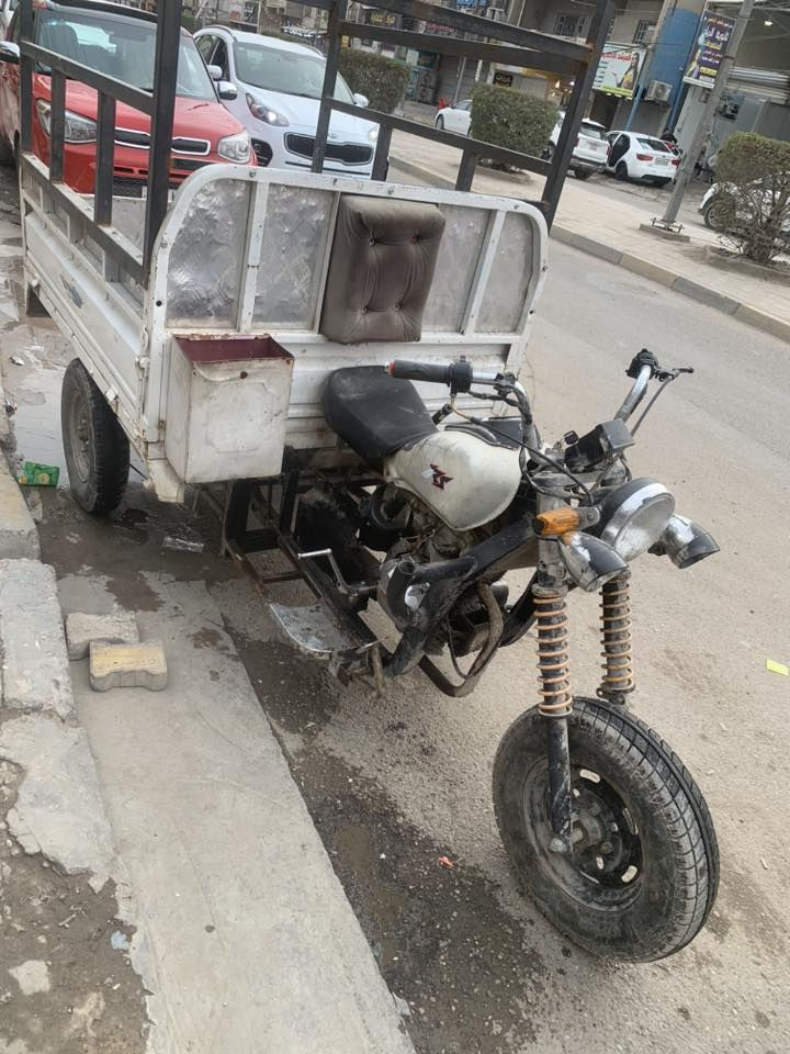 سلام عليكم ستوته بيع مستعجل  معمره كامله بيها شويه نقوصات بسيطه سعر مناسب *********** بغداد الدوره
