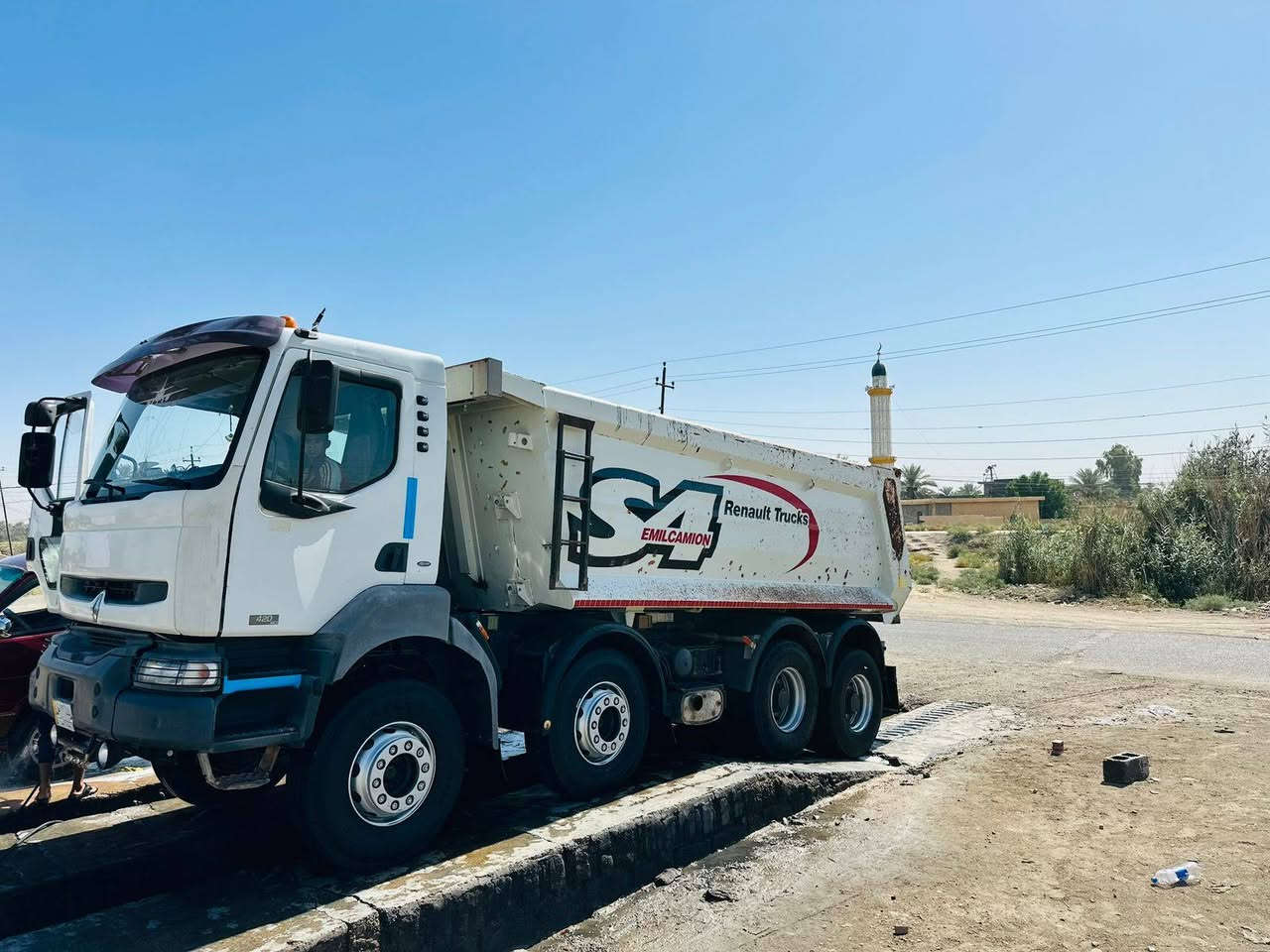 البيع رينو موديل 2006  محرك جديد 420 للاتصال على الرقم ***********
