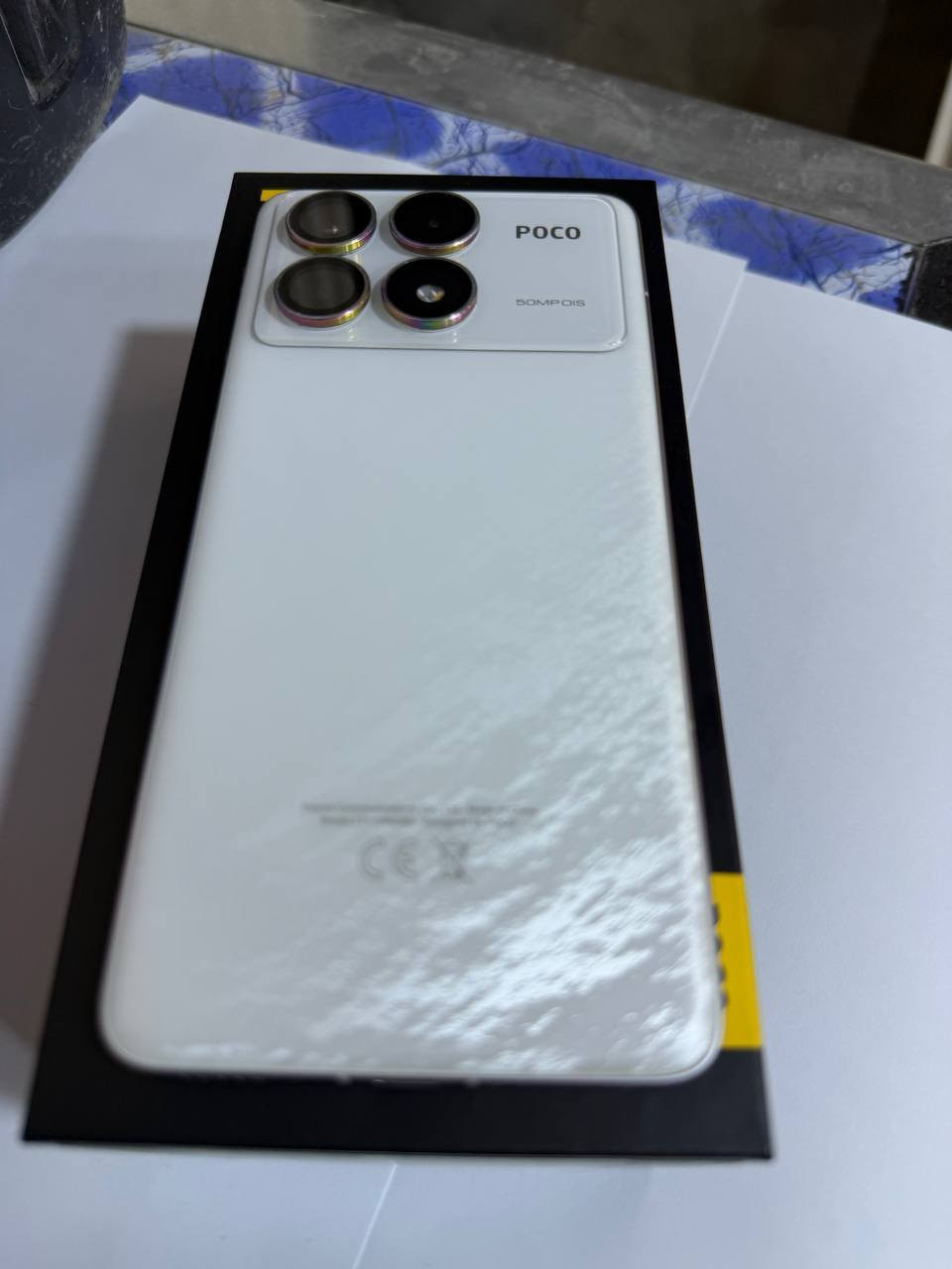 بوكو F6 برو
الشاشة امولد 120 هيرتز 
بوبجي 120 فريم 
شحن بسرعة 90W
بطارية بسعة 5000
معالج سناب دراغون الجيل الثالث 
ذاكرة 512 رام 16
كاميرا بدقة 50 ميكابكسل 
وسيلفي 32
شاشة بدقة 2K مليار لون
سعر375


**إذا كنت صاحب هذا الإعلان وتريد حذفه لأي سبب، رجاءا أرسل رسالة إلى الدعم الفني**