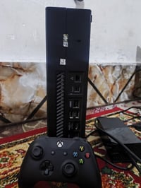 إكس بوكس ون فات كامل ملاحقات   مع العب fc25+GTA+فورزه   سعر 125  07862...