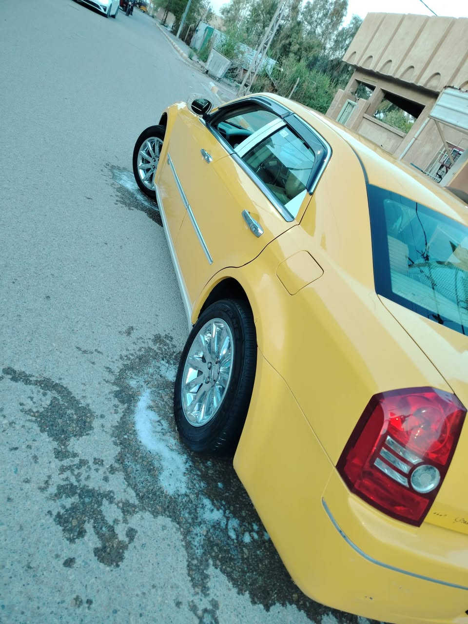 السلام عليكم أوباما 2010 اصل كفاله عامه رقم انبار نكليزي بأسمي تحويل ثاني يوم مصفره هيئه حداديه امامي وخلفي جديد دوشمه تخم تاير كله جديد خطه كوت بغداد مكان واسط النعمانيه السعر 125وبيه مجال قليل تصال علا رقم  ***********

