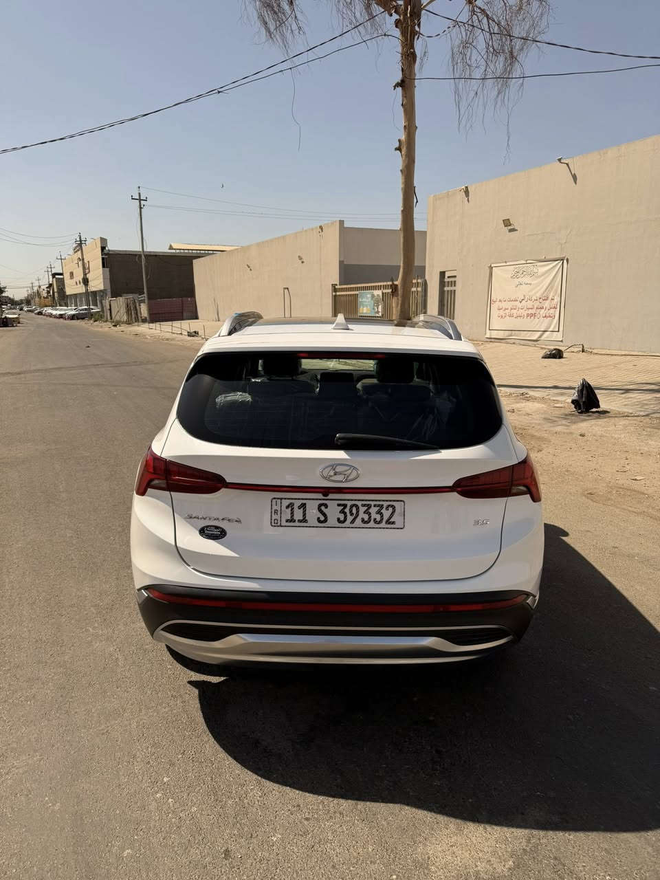 بسم الله الرحمن الرحيم 🤲

هونداي سنتافي V6 خليجي 2024 ماشيه 36 الف فقط وكاله الاولى موتورز فول مواصفات واحد على واحد سته سلندر 3.5مكفوله كفاله عامه من الدعاميه للدعاميه كير ومكينه كفاله رقم بغداد باسمي السياره بحاله الزيروو 

المواصفات: 🚗 رجاءً المواصفات مهمه !!
ويل حجم 20 الجبير 🛞
بانوراما 
7 راكب 🪑
لايت أربع عدسات 
جنطه كهرباء ذكيه ⚡️
مرايا وسطيه معتمه 
داخل لون لون 🟤
مانع تزحلق
حساسات أمانيه وخلفيه 🔔
تحكم ماوس 🖱️
كير أزرار 
بانوراما 🌁
كراسي 2 كهرباء 💺
بصمه ابواب ودخول ذكي 🔐
جنطه كهرباء ذكيه 🤖
مرايا كهرباء مع اشيار ⚠️
بردات خلفيه بلاديه ◾️
تبريد 3 قطع شاشه🧊❄️
4 انضمه قياده 🚀
شاشه جبيره 🖥️
رادارات ‼️
شاحن واير ليس 🔋
لايت وبك لايت ليد 💡
لايت زنون وعدسه دواره 🔦
تحكمات ستيرن 🎛️
اوتو هولد 

وهواي مواصفات غير مذكوره….

مكاني بغداد 📍.                ***********☎️

السعر :  💸 275 ورقه وبيه مجال بسيط
