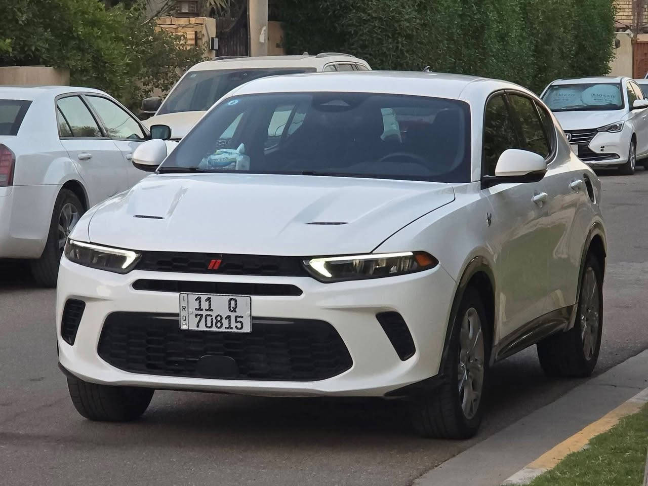 🖤 Dodge Hornet R/T 2024 | رقم بغداد 🖤
سيارة تجمع بين الفخامة والأداء الرياضي، شكل هجومي يخطف النظر من أول نظرة، ومواصفات متكاملة تخليك تستمتع بكل مشوار. إذا تدور على سيارة مميزة ومو منتشرة بالسوق، فهاي فرصتك.

💰 السعر: 160  قابل للتفاوض
🔄 للبيع أو المراوس
📍 بغداد - حي الجهاد
📞 ***********

المواصفات:
✅ كشنات جلد ومخمل
✅ تدفئة كشنات وستيرن
✅ شاشة سمارت كبيرة
✅ كاميرا دوارة
✅ حساسات خلفية
✅ رادار أمامي وجانبي (نقطة عمياء)
✅ تحديد مسار
✅ قيادة ذاتية
✅ مرآة تعتيم ذاتي
✅ شفتات ستيرن رياضية
✅ نظام قيادة Sport
✅ تبريد مناخ منفصل
✅ هاند بريك بصمة إلكتروني
✅ ويل 18 إنج
✅ فچوج دوج أصلية

✅ السيارة ميكانيك، كهرباء، حدادة وتبريد كلها ممتازة وجاهزة للاستخدام.

🔹 حادثها جاملغ امامي ، وصور الحادث مرفقة بكل شفافية

سيارة تجمع الفخامة الإيطالية والروح الأمريكية الرياضية، شكل يخطف النظر

📞 ***********
📍 بغداد - حي الجهاد
