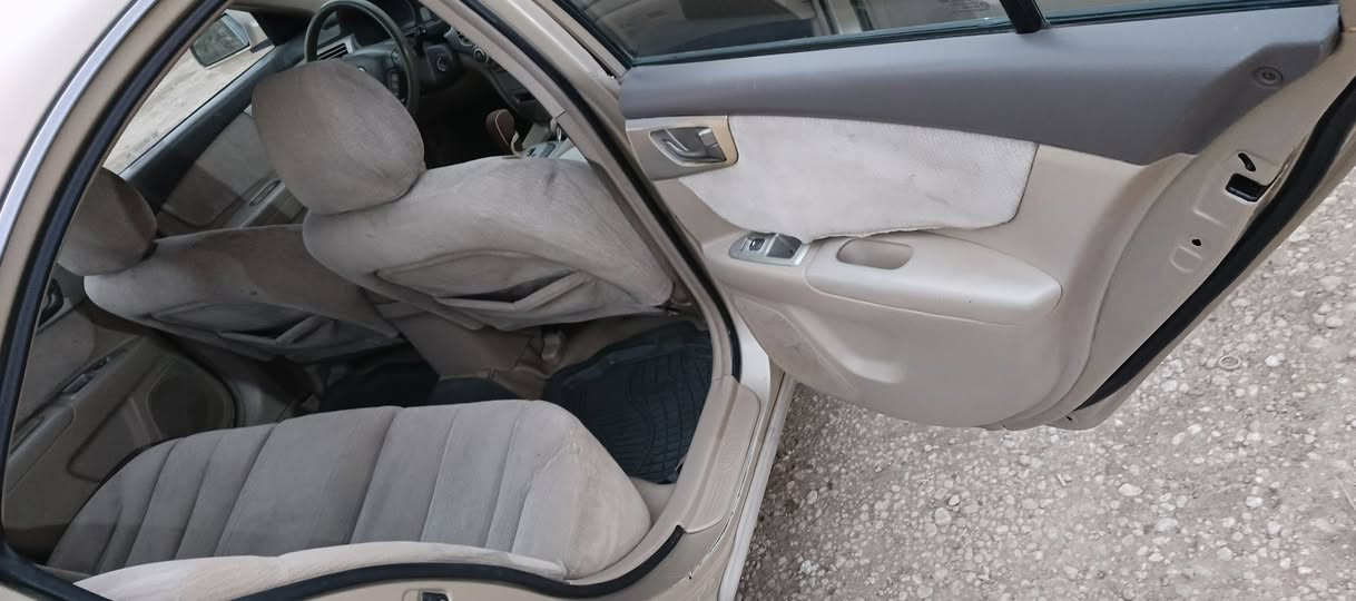 اسلام عليكم كيا اوبتما موديل2008وارد امريكي بيه بنيد وجاملغ بدون دواخل السيارة جاهزه رقم بغداد انكليزي سنويه مانافذه تحويل مباشر كير اومكينه حداديه مكفولات محرك2400دوش السياره حلوه ومال جناي95وبيه مجال ***********
