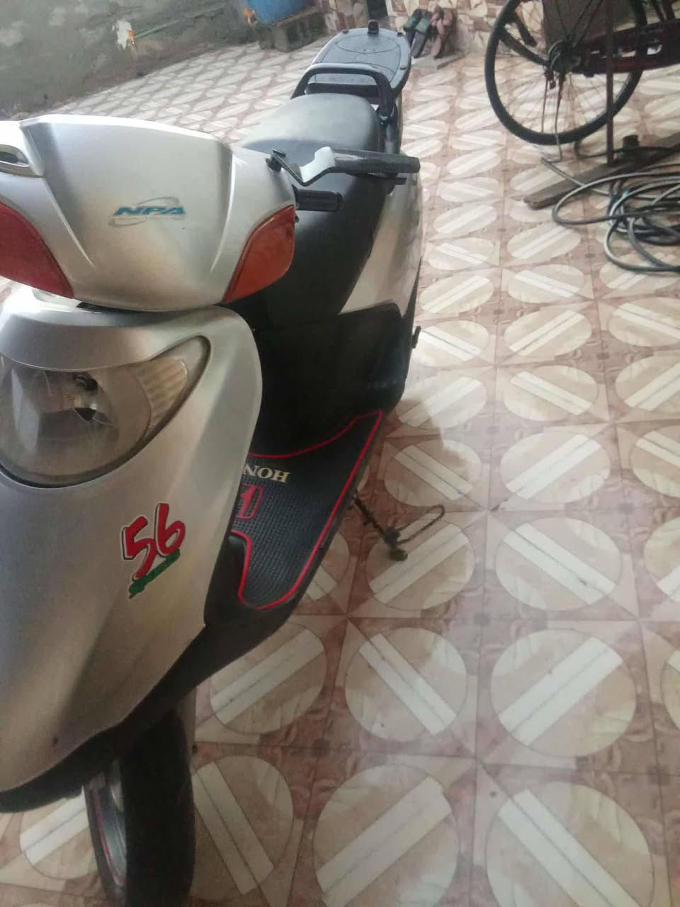 سلام عليكم سبيسي ياباني للبيع مكينة مفتوحه مرة وحده رايمر كفرات تجاري كابريتر اصلي السعر 500وبية مجال مكاني كوت خاجية


**إذا كنت صاحب هذا الإعلان وتريد حذفه لأي سبب، رجاءا أرسل رسالة إلى الدعم الفني**