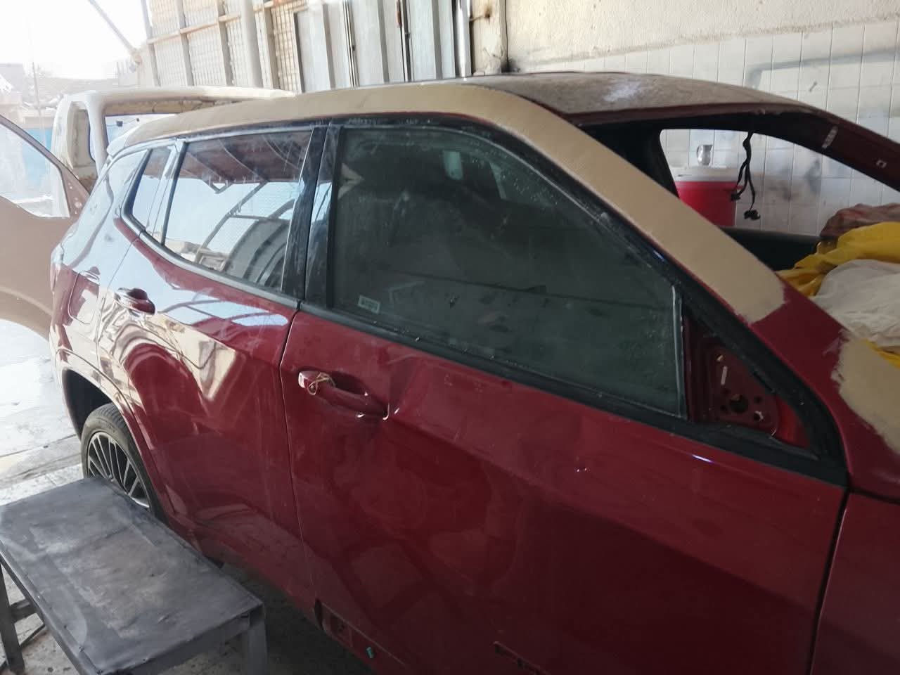 كومبارس موديل 23 رقم بغداد بسمي   بيه جاملق وبنيد نفس لون بلدي بدون صبغ
وربع القماره صبغ والباقي تبخير بل قماره    كل التفاصيل الصور موجوده  سعر135.  عنوان بغداد  هاتف ***********
