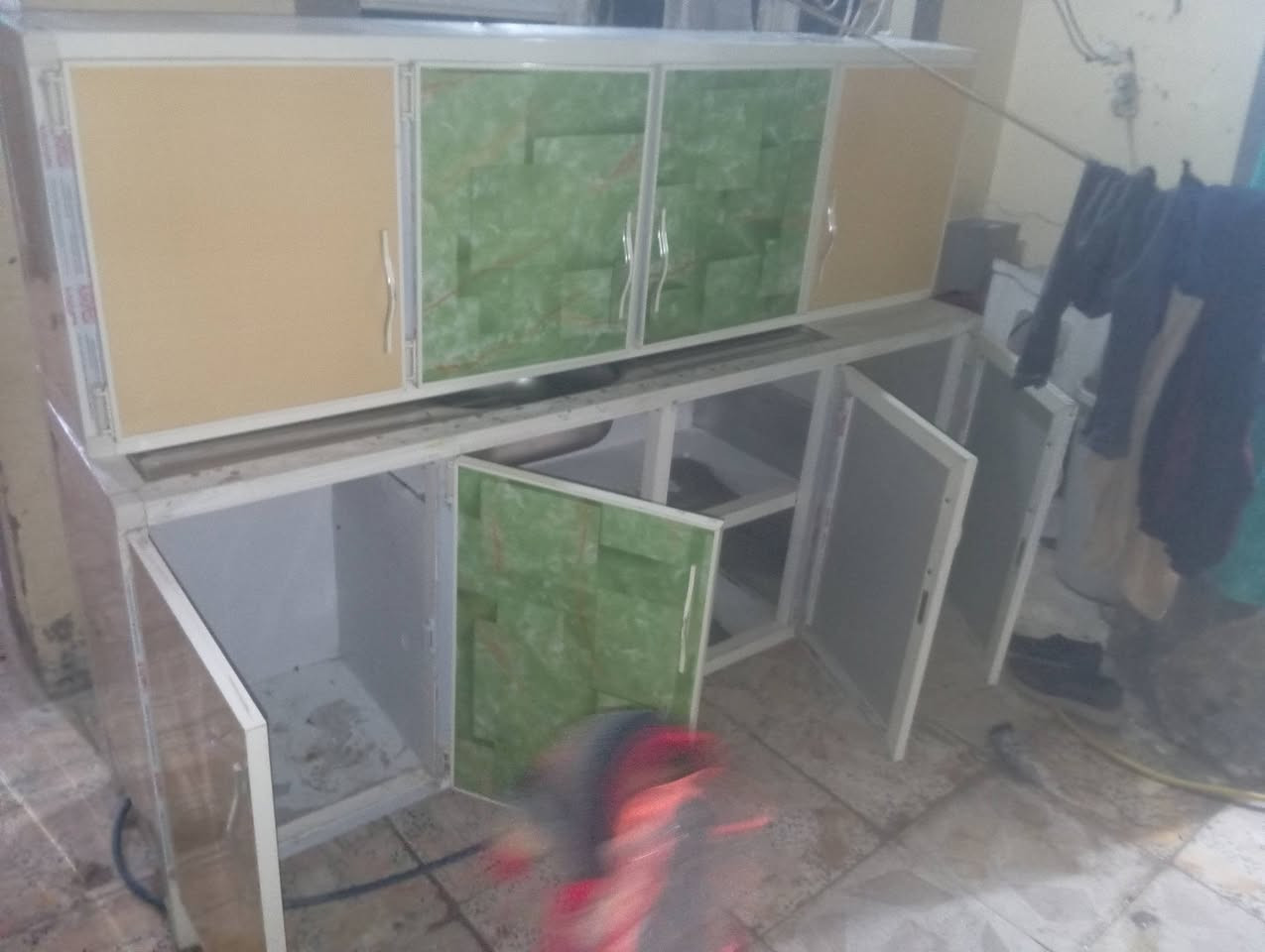 كاونتر للبيع مكان النجف شارع 30 الحولي السعر 160 الاستفسار هذا رقمي ***********
