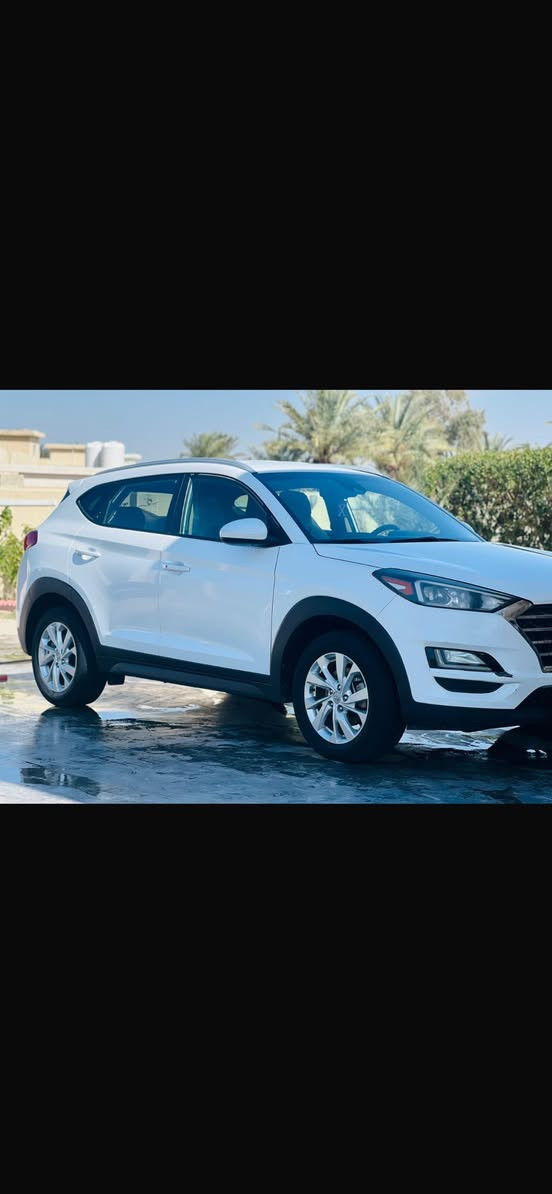 يا الله سلام عليكم
لبيع توسان موديل 2021. أمريكيه 

السياره بيهة بس البنيد مصبوغ الباقي مكفول  

السياره فول مواصفات ما عده الفتحه بصمت أبواب 

كشن كهرباء سايد بريك دكمه بصمه تشغيل 

مري شفط حساسات كأمره بعد هواي مواصفات 

السياره رقم بغداد بسمي تحويل مباشر 
العنوان تقاطع النهروان بنفس التقاطع 
الستفسار. ***********
