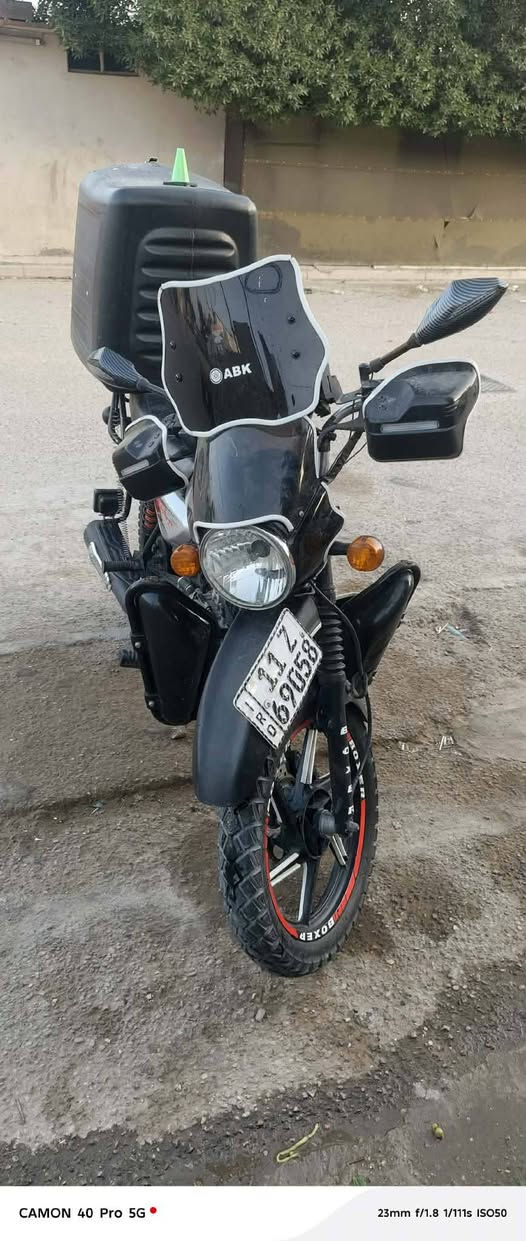 السلام عليكم شباب عيوني عندي هاي الدراجه للبيع الدراجه بوكسر مديل 22 نازله بل 23 الدراجه رقم بأسمي تحويل ثاني يوم اذا تريد الدراجه كامله من كلشي شغل ونزل للشارع بوجهك وتعال وكلب انته هم وشوف بعينك
مكان الدراجه حي الإعلام قرب تقاطع الدرويش
الاتصال *********** للواتساب ***********
اتصل واني بخدمتك
