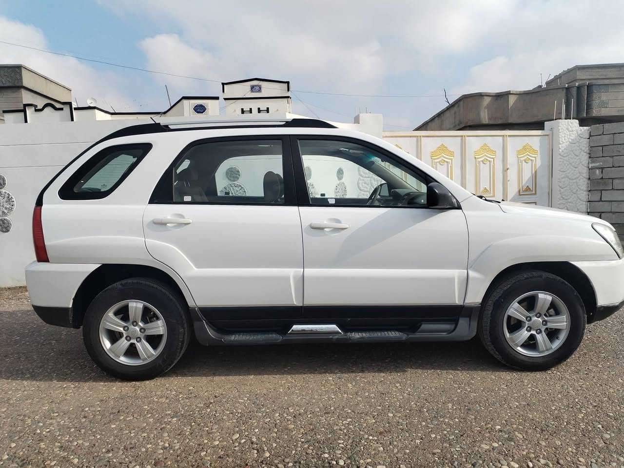 سلام عليكم
كيا سبورتج للبيع ومروس موديل (2009) كلين بدون صبق سياره خليجي رقم دولي سياره صدر ومحرك وتبريد وتايرات كلو جديد السعر (125)وبيه مجال (***********)
