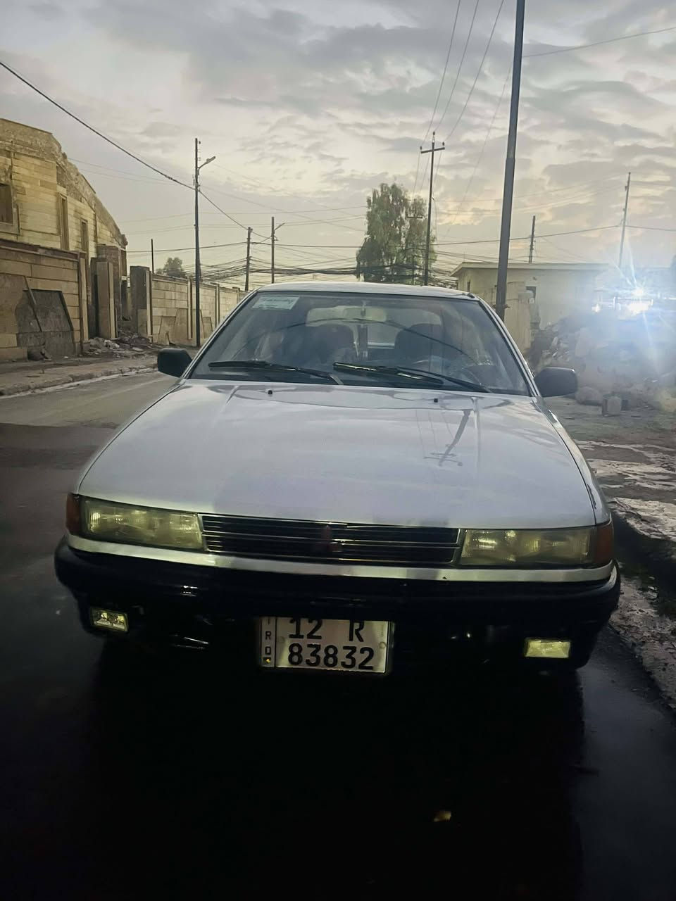 السلام عليكم سيارة مستبوشي لانسا موديل 92 السيارة باسمي كاربون موجود مكينة لاصرف لانفخ كير توماتيك السعر 37 وبيها مجال ***********
