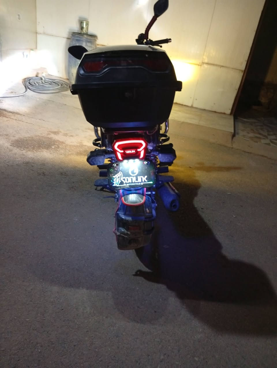 السلام عليكم دراجه سولنك للبيع فقط موديل 25 محرك اسود. جواكيك. ماطور بعده جديد. خابر ع رقمي الخاص مقلق ***********
