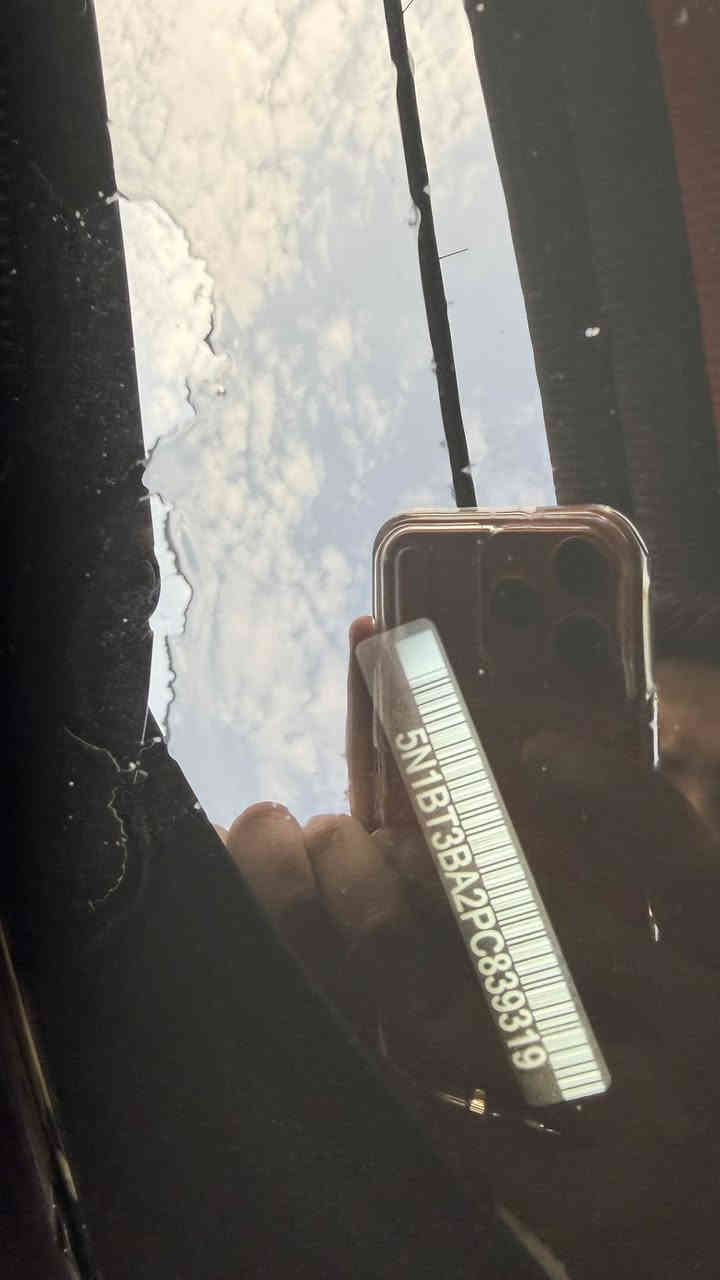 سلام عليكم نيسان روج 2023  للبيع ضرر جاملغ ربع بوند ايرباك فقط ستيرن سيارة كلش حلوة ونضيفة تترقم كل المحافضات السعر 179 وبيها مجال للتواصل *********** واتساب بي
