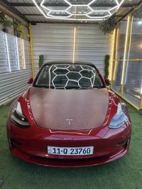 تسلا 2023 تيسلا 2023 تك ماطور ماشيه 45 ميل  سياره جديده كلش حادث بسيط ...