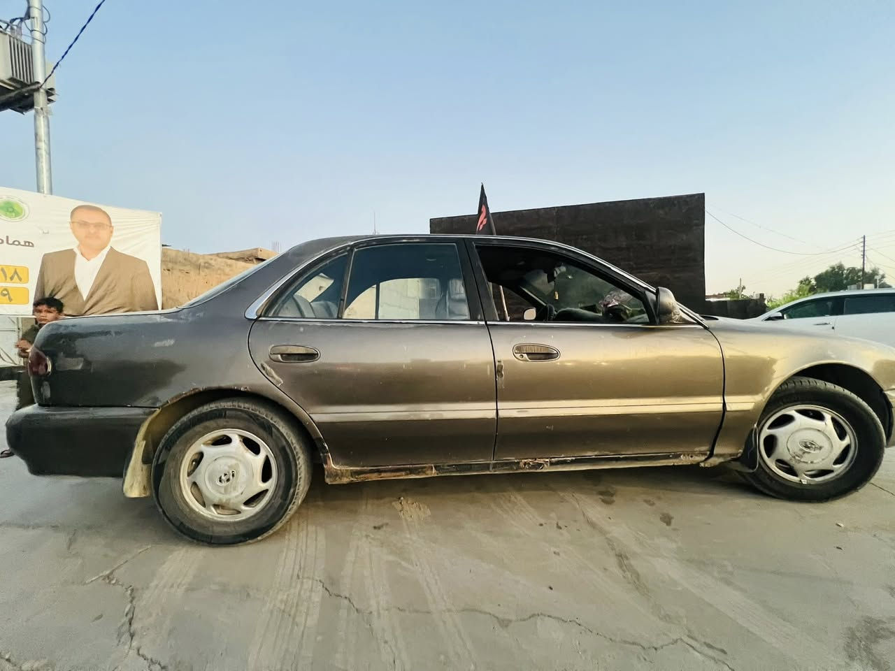 السلام عليكم 
سيارة سوناته 2للبيع 
كير اوتماتيك
سياره نضيفة خير من الله 
السعر 40 وبيها مجال

المكان ديالى الوجيهية ***********
