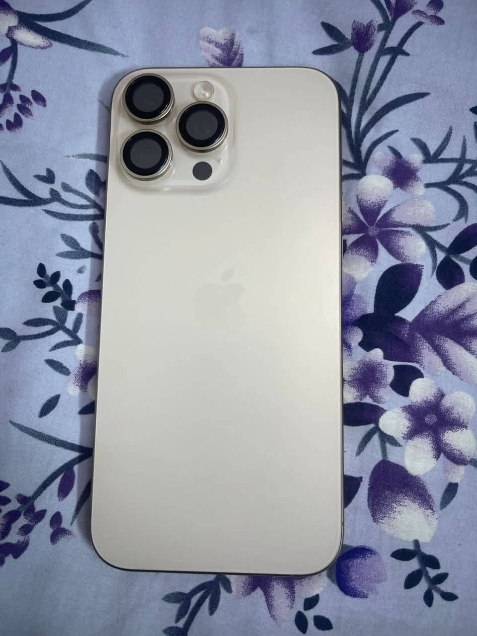 ايفون 16 برو ماكس بيع فقط ذاكرة 256GB
بطارية نسبتها 100% عدد الدورات 80 فقط
جهاز نظيف مستعمل قليل ضمان ABM وكالة
السعر مليون و550 الشراي يتواصل ع ***********
