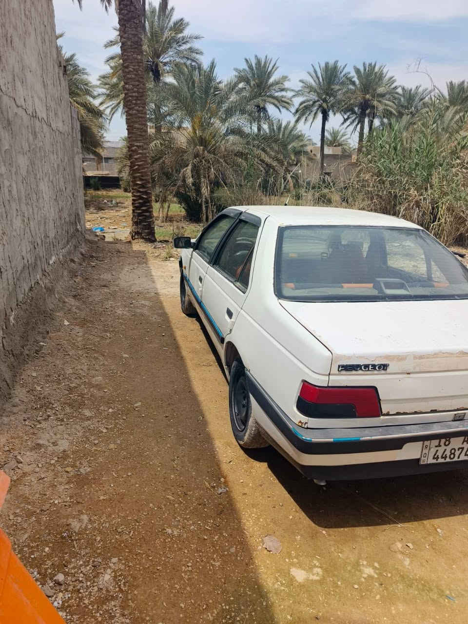 سلام عليكم لبيع  بيجو 405دواخل بيجي مديل 9 كير مكينه تبريد تدفىه حداديه تخم تاير تخم ويل  غرفه جديده رقم بابل انكليزي سنتر لوك جاهزه  مكان سياره نجف سعر 31وبيه مجال ***********
