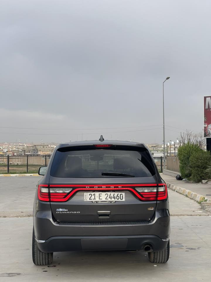 سلام عليكم دورنكو  للبيع او مراوس  بفورد اكسبيديشن ماكس
موديل ٢٠٢٠  صور حادث مرفق بالمنشور 
مواصفاته ستاندارت sxt ، محرك ٦ سلندر 
ماشيه ١٠٠ الف مايل گير و محرك بلادي مامفتوح
بيها ٣ قطع تبديل بلادي ارباكات مطاك
( جاملغ امامي سكن - باب سكن- باب خلف السكن )
بارد على كد الشبر بالجاملغ الخلفي  طرف سكن
صور حادث و رقم شانصي موجود بالمنشور 
سياره رقم و سنويه جديده و  باسمي تحويل ثاني يوم

عنوان كركوك و رقمه سليمانيه
سعره ٢٣٠ و مجال  
*********** واتساب و هاتف
