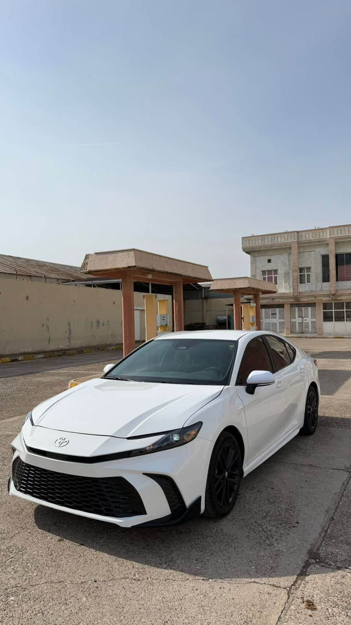 كامرى 2025  هايبرد 
السعر 198 ومجال 
اللوان :ابيض
عداد المسافة : 2الف
ملاحظة السيارة :  بونيد و بابين  صبغ  
ارباگ ستيرن طاك مرجع بلادى 

المواصفات : SE
‏‎بصمة ابواب 
‏‎بصمة تشغيل 
 تشغيل عن بعد (𝐑𝐞𝐦𝐨𝐭𝐞 𝐒𝐭𝐚𝐫𝐭)
‏‎شاشة   
‏‎كاميرة
هاند بريك بصمة
اوتو هولد (𝐀𝐮𝐭𝐨 𝐇𝐨𝐥𝐝)  
اوتو ستارات (𝐀𝐮𝐭𝐨 𝐒𝐭𝐚𝐫𝐝)
اوتو ستارات (𝐀𝐮𝐭𝐨 𝐒𝐭𝐨𝐩)
رادار امامي (تحديد مسار)
‏‎رادار جانبي (نقاط عمياء)
‏‎رادار خلفي (التحذير من الاصطدام)
‏‎حساسات امامي
‏‎حساسات خلفي 
نظام (𝐄𝐜𝐨)
نظام (𝐍𝐨𝐫𝐦𝐚𝐥) 
نظام (𝐒𝐩𝐨𝐫𝐭)
تحكمات  استيرن
كشنات كهربائي
تبريد لمس
لايتات (𝐋𝐞𝐝) ليد زينون بيلادي
بكلايتات (𝐋𝐞𝐝) ليد بيلادي
ويل كروم 

وبعد هواية مواصفات…

‏‎تفاصيل اكثر الاتصال علی ارقام التاليه  

𝐖𝐡𝐚𝐭𝐬𝐀𝐩𝐩-𝐕𝐢𝐛𝐢𝐫
☎️[***********]

عنوان📍عقره اكر, نينوى
