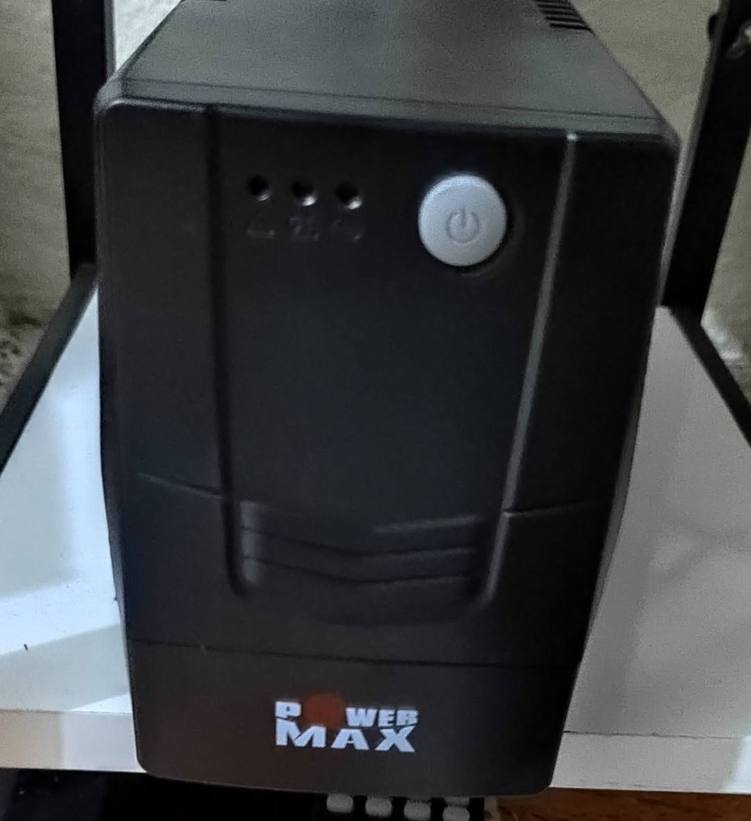 بلي فور  برو اون لاين جديد طك كارتون  مستعجل ع بيعته قرصين توم كلانتيز و فيفه ٢٠ جهاز وياه ثنين جوستك ويا يوبي اس ويا ماوس وكيبورد وسماعه وبي حساب بي العاب يمكن ٦ العاب جهز جدا نضيف سعره 340  وتساب توصيل ما عدي  ***********
