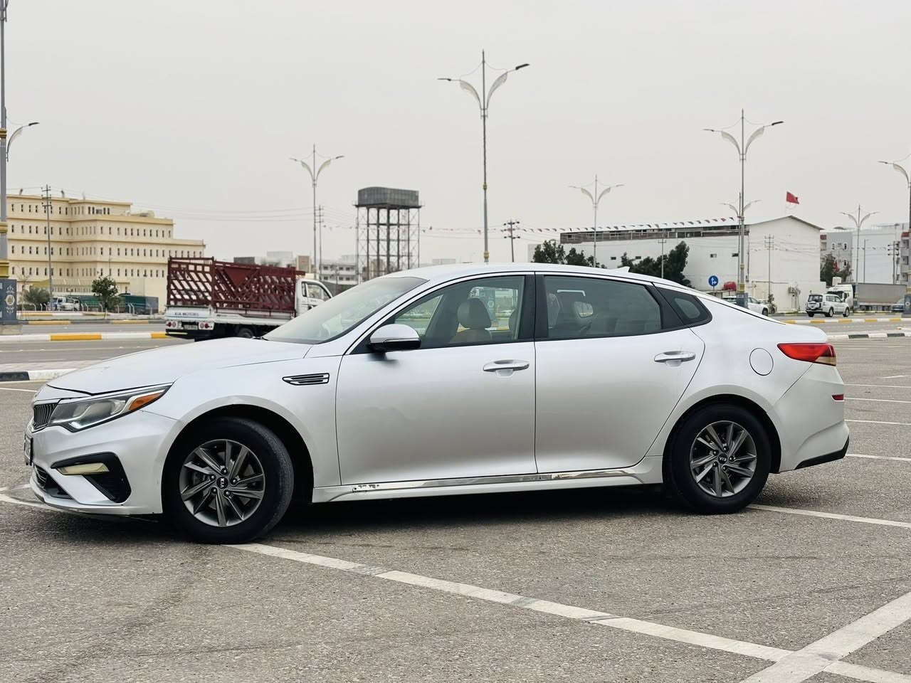 اوبتيما 2020 امريكي Fe نص فول 

بغداد بسمي تحويل ثاني يوم 

موصفات فول تحكم ستيرن

قيادة ذاتيه

ثلاث انظمه قيادة

سمارت ايكو سبورت

شاشه كاربلي

رادار امامي

حساس خلفي 

شاشه حساس اعطال ( سيرفس )

حساس اطارات 

لايت زنون 

السعر 135 

حادث 3 قطع بدون داخل 

للاستفسار 
***********
