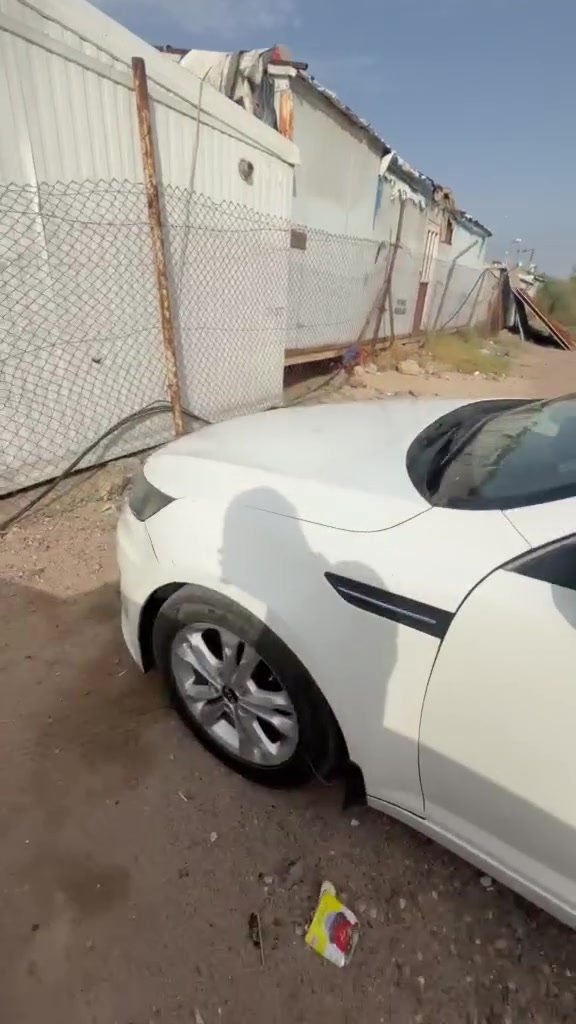 سلام عليكم ابتمه 12 خليجه صبغ جاملغ دير الخلفي فقط باقي السياره كافله عامه مكينه وكيير شرط الفحص تبريد تخم تاير جديد *********** العنوان البصره
