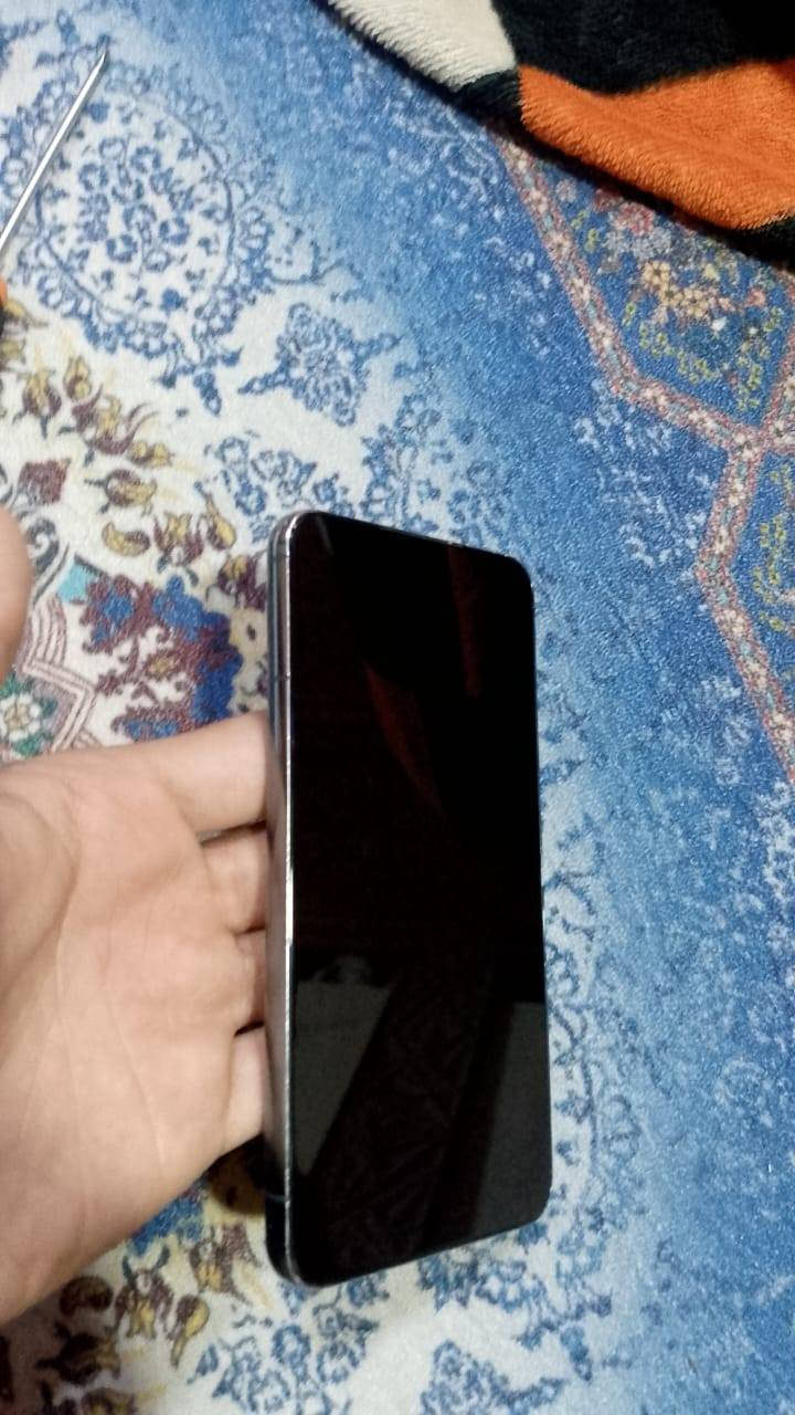 سلام عليكم سامسونج s22 الصغير
جديد بعده بي شوي شخوط مثل ما موضح ب صور مكاني بصره 

سعر450وبي مجال رقمي واتساب فقط***********
