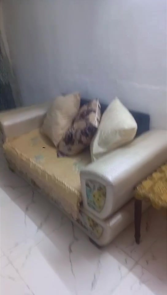 السلام عليكم  تخم درجه اولي لبيع هو واغراضه السعر ٢٠٠بي مجال العنوان بغداد  الشعب


**إذا كنت صاحب هذا الإعلان وتريد حذفه لأي سبب، رجاءا أرسل رسالة إلى الدعم الفني**
